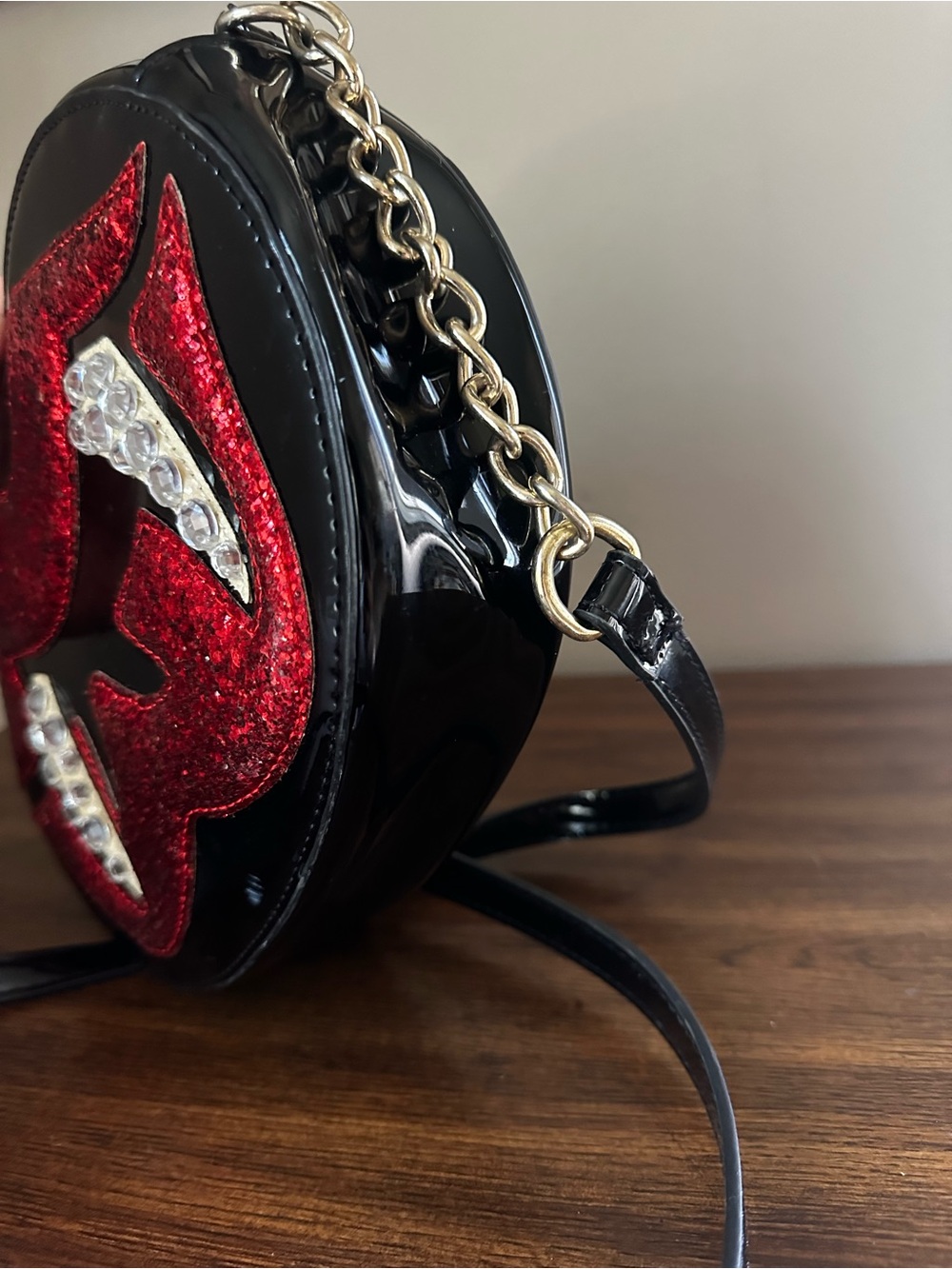 Betsey Johnson Glampire Vampire Crossbody Bag - Picture 6 of 9
